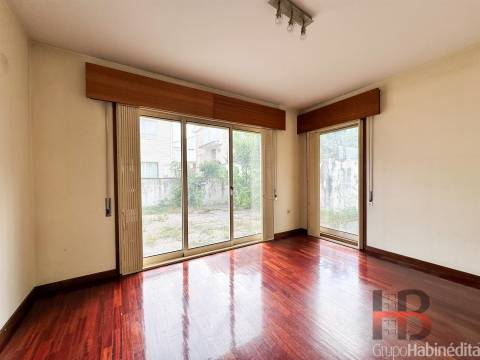 Moradia Geminada T4+1 DUPLEX Venda em Campanhã,Porto