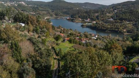 Terreno Urbano  Venda em Oliveira de Frades, Souto de Lafões e Sejães,Oliveira de Frades