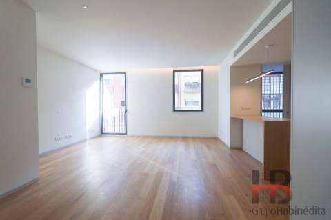 Novo Edifício no Bonfim, de T1 a T3 – Conclusão Fevereiro de  2025