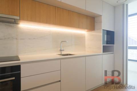 Novo Edifício no Bonfim, de T1 a T3 – Conclusão Fevereiro de  2025