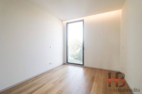 Novo Edifício no Bonfim, de T1 a T3 – Conclusão Fevereiro de  2025