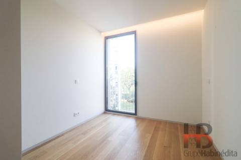 Novo Edifício no Bonfim, de T1 a T3 – Conclusão Fevereiro de  2025