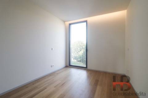 Novo Edifício no Bonfim, de T1 a T3 – Conclusão Fevereiro de  2025