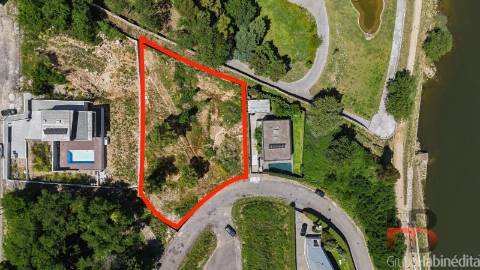 Lote de Terreno  Venda em Oliveira do Douro,Vila Nova de Gaia