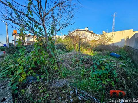Lote de Terreno  Venda em Castêlo da Maia,Maia