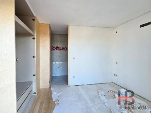Apartamento T1 com terraço em Matosinhos. NOVA CONSTRUÇÃO.
