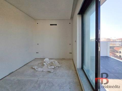 Apartamento T1 com terraço em Matosinhos. NOVA CONSTRUÇÃO.