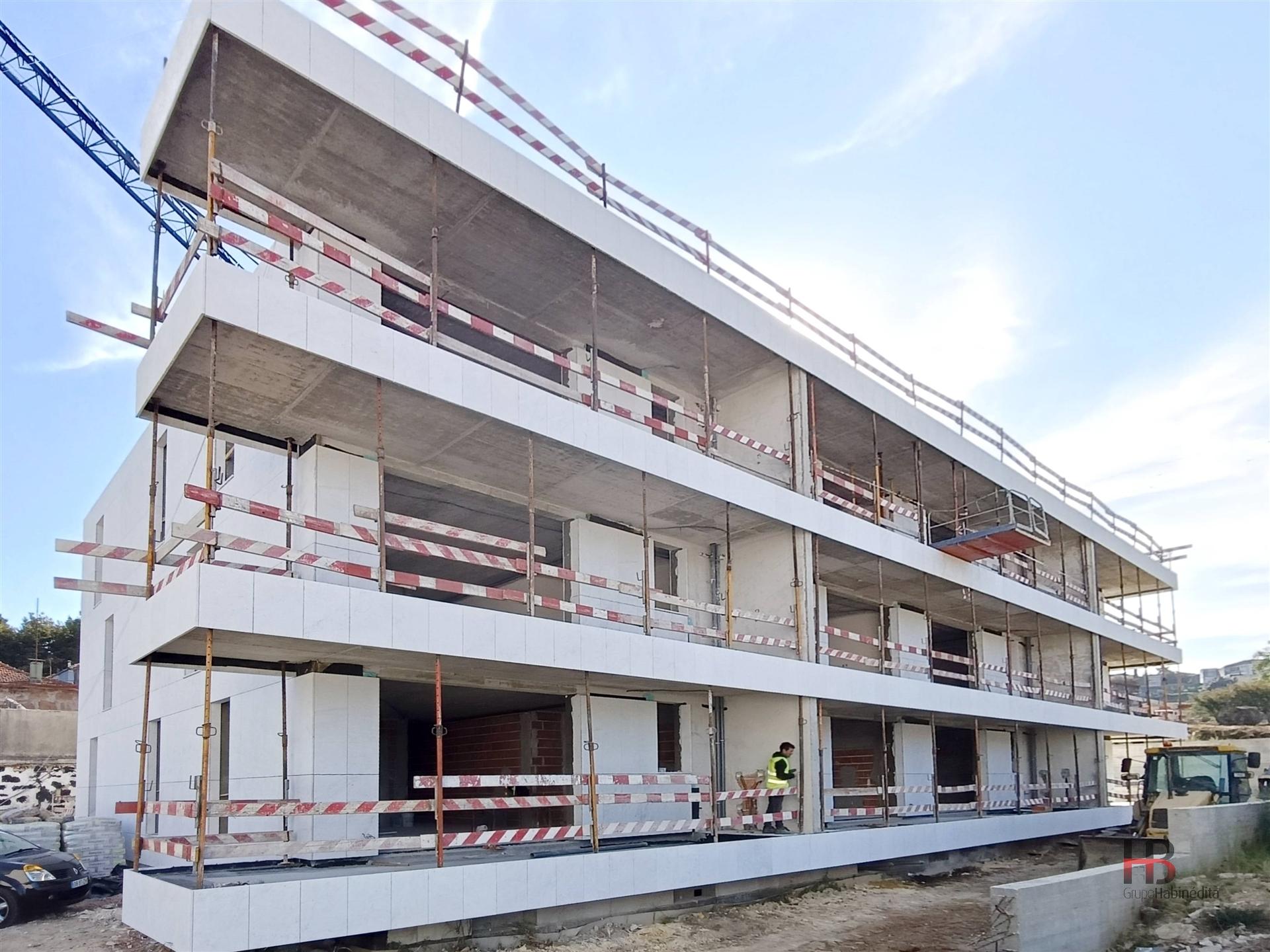 Apartamento T2 Exclusivo | Marina do Freixo | Design Sofisticado