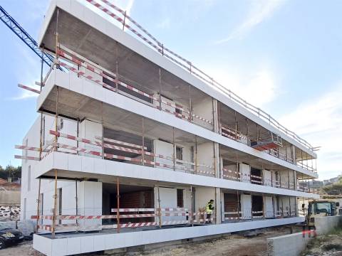 Apartamento T2 Exclusivo | Marina do Freixo | Design Sofisticado