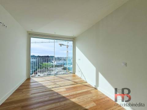 T4 de Luxo no Natura – Jardins da Efanor &#124; Último Piso com Terraço