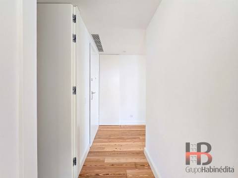 T4 de Luxo no Natura – Jardins da Efanor &#124; Último Piso com Terraço