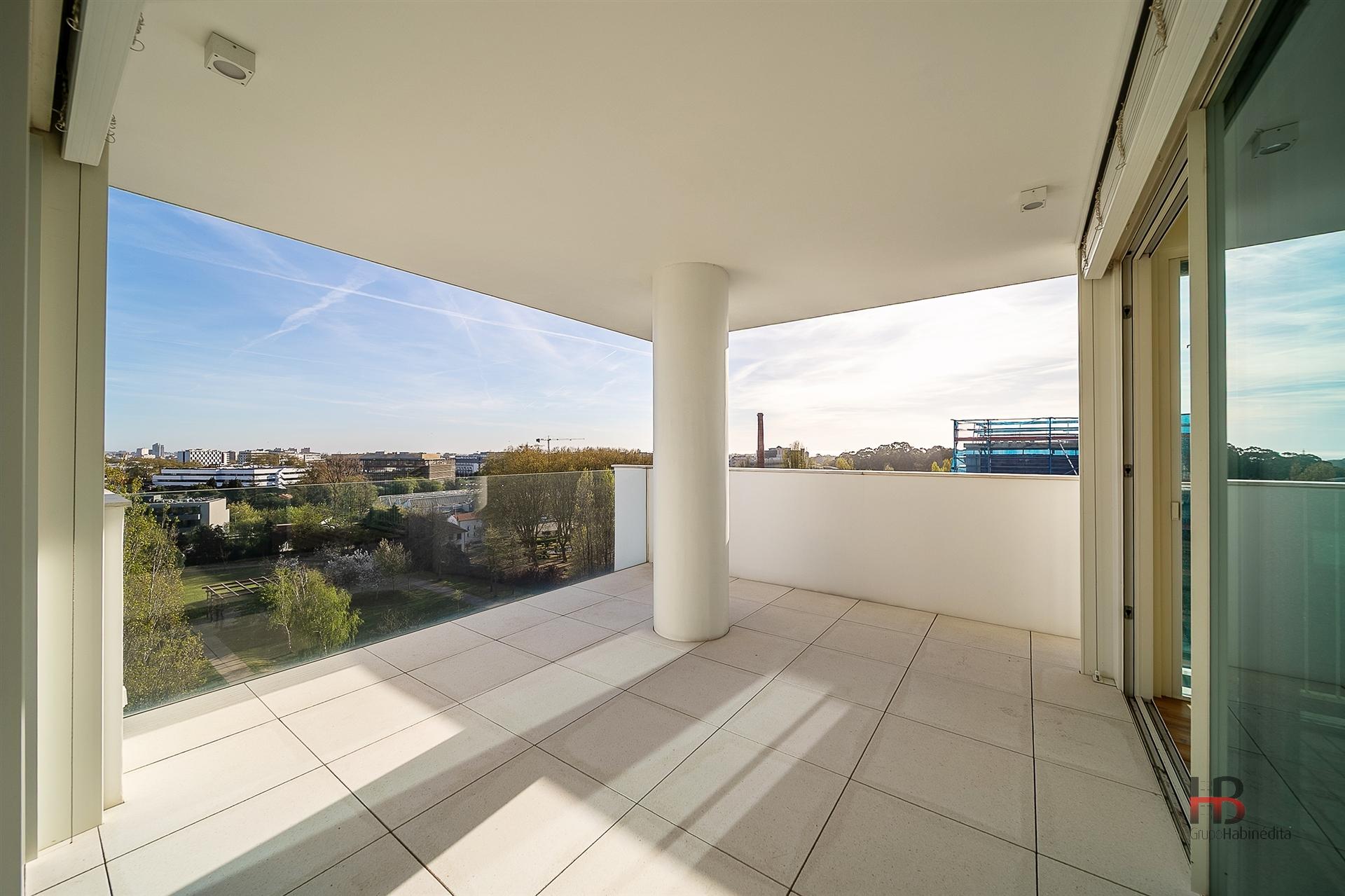 T4 de Luxo no Natura – Jardins da Efanor | Último Piso com Terraço