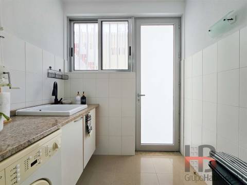 Apartamento T3 Arrendamento em Aldoar, Foz do Douro e Nevogilde,Porto