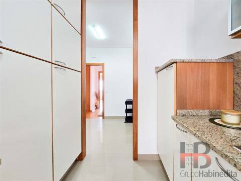 Apartamento T3 Arrendamento em Aldoar, Foz do Douro e Nevogilde,Porto