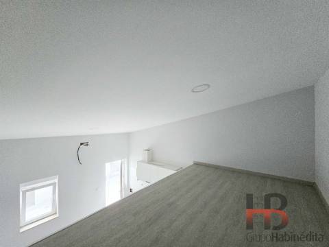 Moradia em Banda T1 Venda em Cedofeita, Santo Ildefonso, Sé, Miragaia, São Nicolau e Vitória,Porto