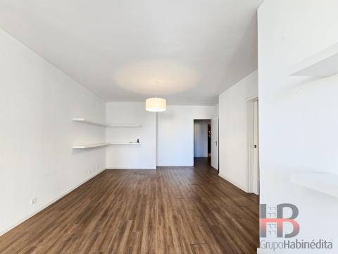 Apartamento T4 Venda em Lordelo do Ouro e Massarelos,Porto