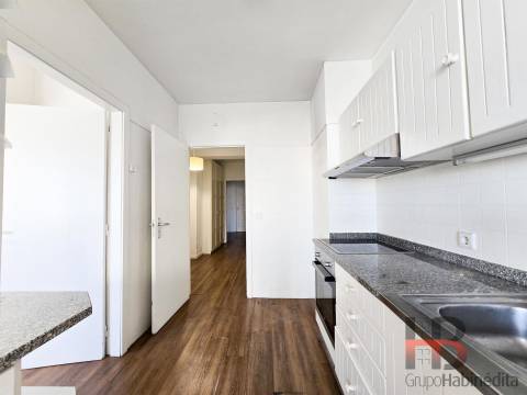 Apartamento T4 Venda em Lordelo do Ouro e Massarelos,Porto