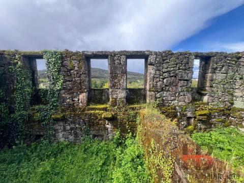 Moradia T3 Venda em Cambra e Carvalhal de Vermilhas,Vouzela