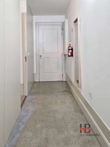 Apartamento T0+1 com Jardim e Logradouro no Centro do Porto