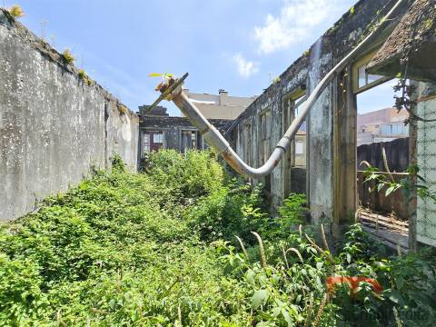 Moradia T5 Venda em Custóias, Leça do Balio e Guifões,Matosinhos