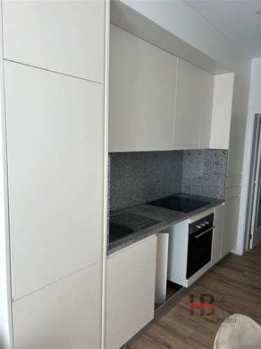Apartamento T1 Arrendamento em Ramalde,Porto