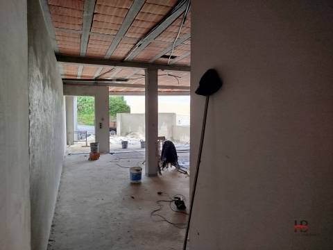 Moradia Geminada T3 Venda em Santa Maria da Feira, Travanca, Sanfins e Espargo,Santa Maria da Feira