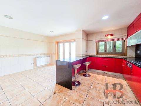 Moradia Geminada T4 Venda em Pedroso e Seixezelo,Vila Nova de Gaia