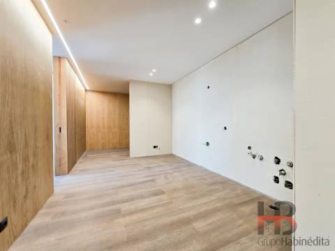 Escritório  Arrendamento em Sandim, Olival, Lever e Crestuma,Vila Nova de Gaia