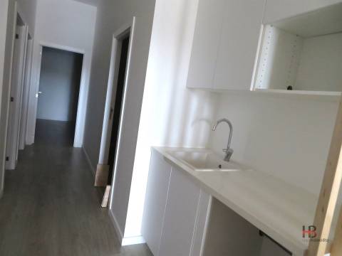 Loja  Arrendamento em Santa Maria da Feira, Travanca, Sanfins e Espargo,Santa Maria da Feira