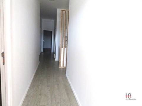 Loja  Arrendamento em Santa Maria da Feira, Travanca, Sanfins e Espargo,Santa Maria da Feira