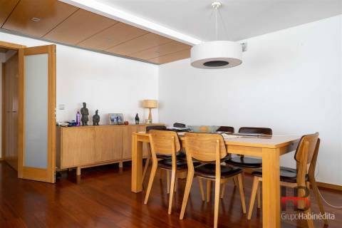 Apartamento T4 Arrendamento em Aldoar, Foz do Douro e Nevogilde,Porto