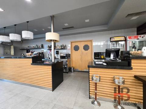 Restaurante  Trespasse em Bougado (São Martinho e Santiago),Trofa