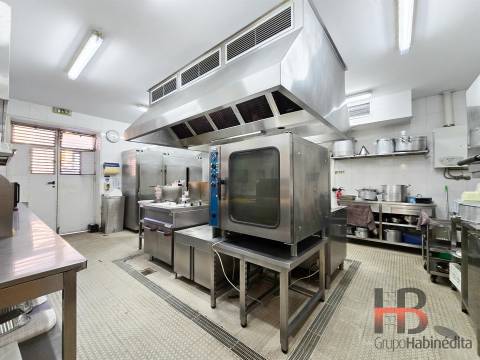 Restaurante  Trespasse em Bougado (São Martinho e Santiago),Trofa