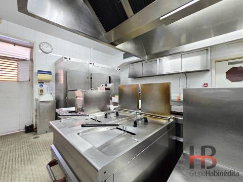 Restaurante  Trespasse em Bougado (São Martinho e Santiago),Trofa