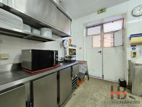 Restaurante  Trespasse em Bougado (São Martinho e Santiago),Trofa