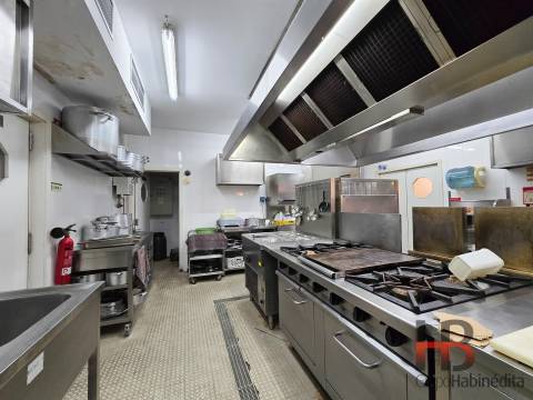 Restaurante  Trespasse em Bougado (São Martinho e Santiago),Trofa