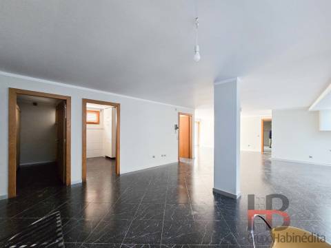 Moradia T4 Venda em Cidade da Maia,Maia