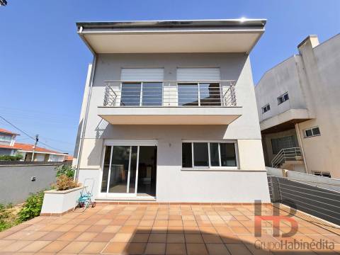 Moradia T4 Venda em Cidade da Maia,Maia