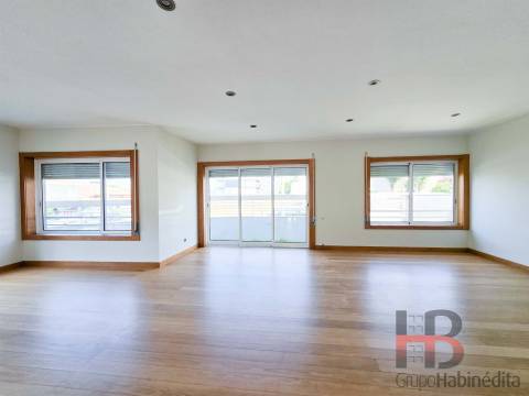 Moradia T4 Venda em Cidade da Maia,Maia