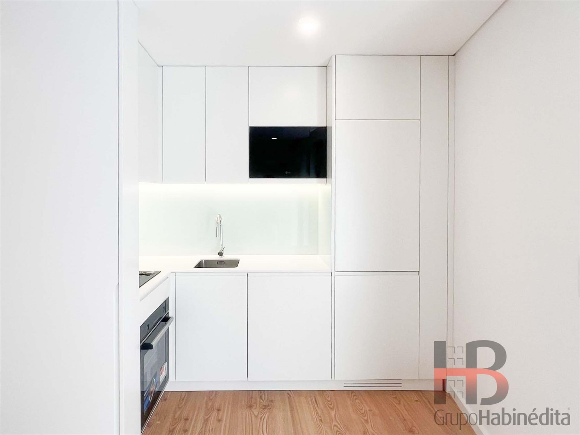 Apartamento T1 Arrendamento em Paranhos,Porto