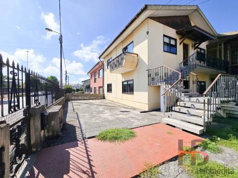 Moradia Geminada T6 Venda em São Mamede de Infesta e Senhora da Hora,Matosinhos