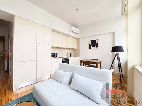 Apartamento T1 Arrendamento em Cedofeita, Santo Ildefonso, Sé, Miragaia, São Nicolau e Vitória,Porto