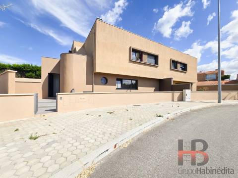 Moradia T4 Venda em Madalena,Vila Nova de Gaia