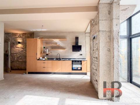 T1 no Porto com jardim privativo.