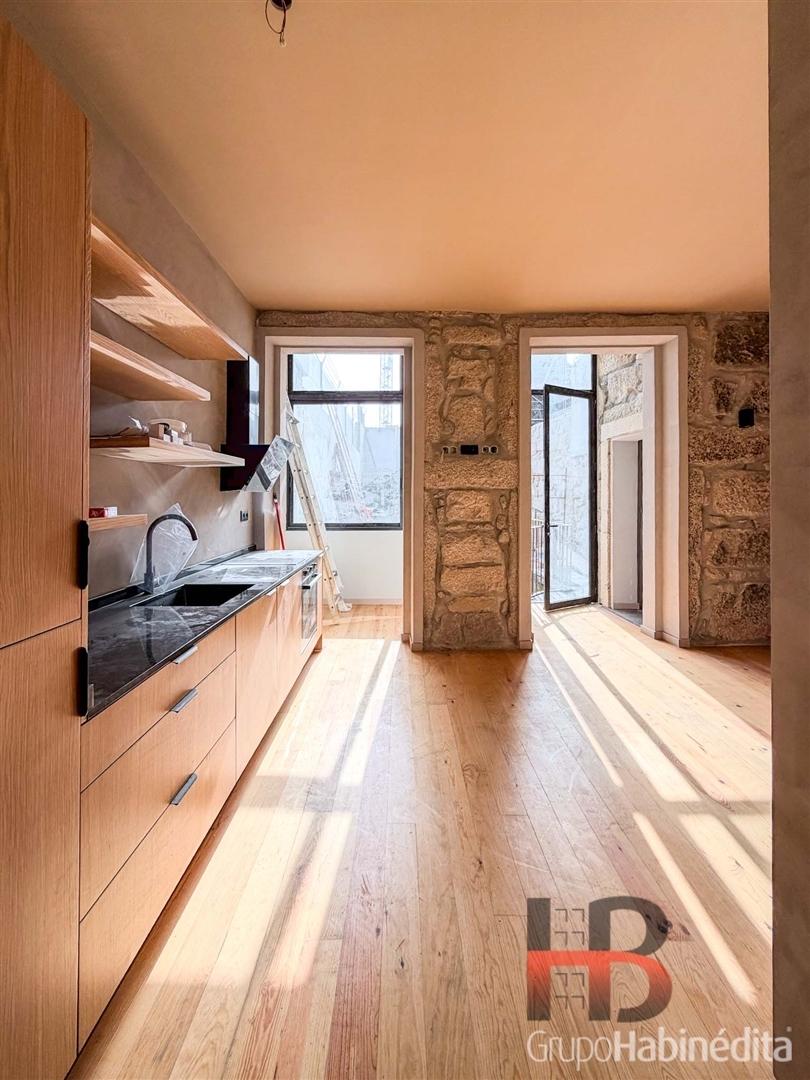 Estúdio no Porto com jardim privativo.