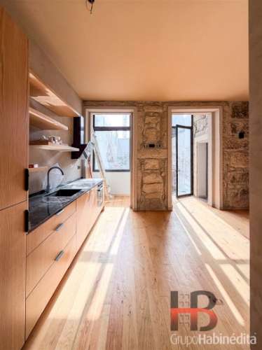 Estúdio no Porto com jardim privativo.