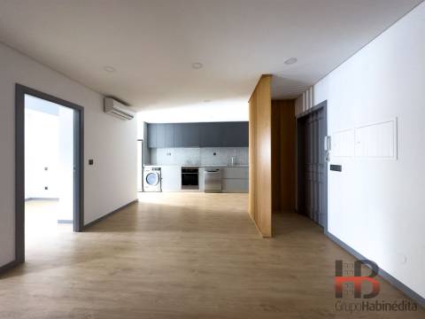 Apartamento T2 Arrendamento em Bonfim,Porto