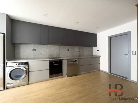 Apartamento T2 Arrendamento em Bonfim,Porto