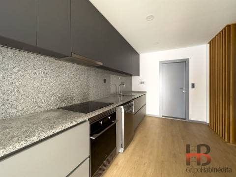 Apartamento T2 Arrendamento em Bonfim,Porto