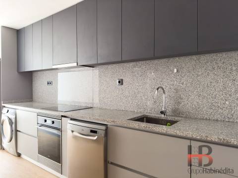 Apartamento T2 Arrendamento em Bonfim,Porto